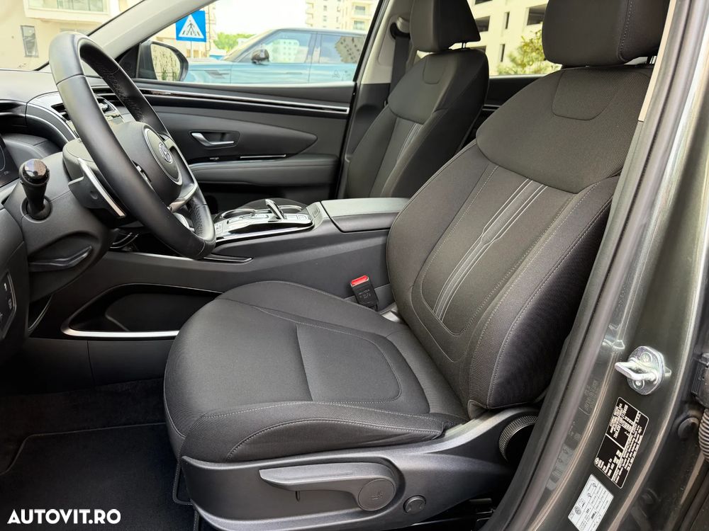 Hyundai Tucson 1.6 T-GDi HEV 2WD Select - 12