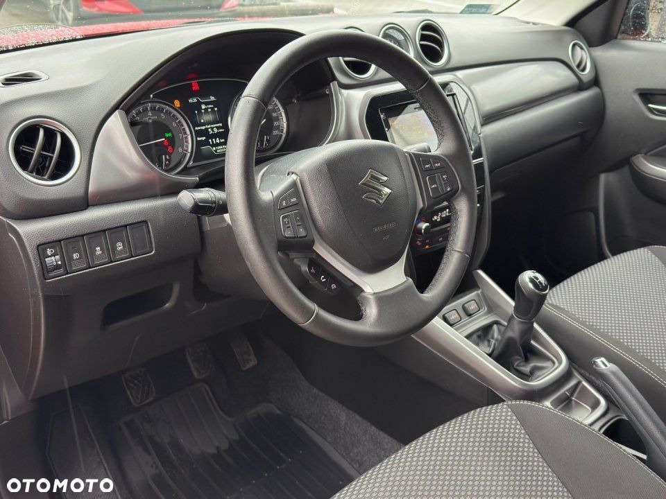Suzuki Vitara - 5