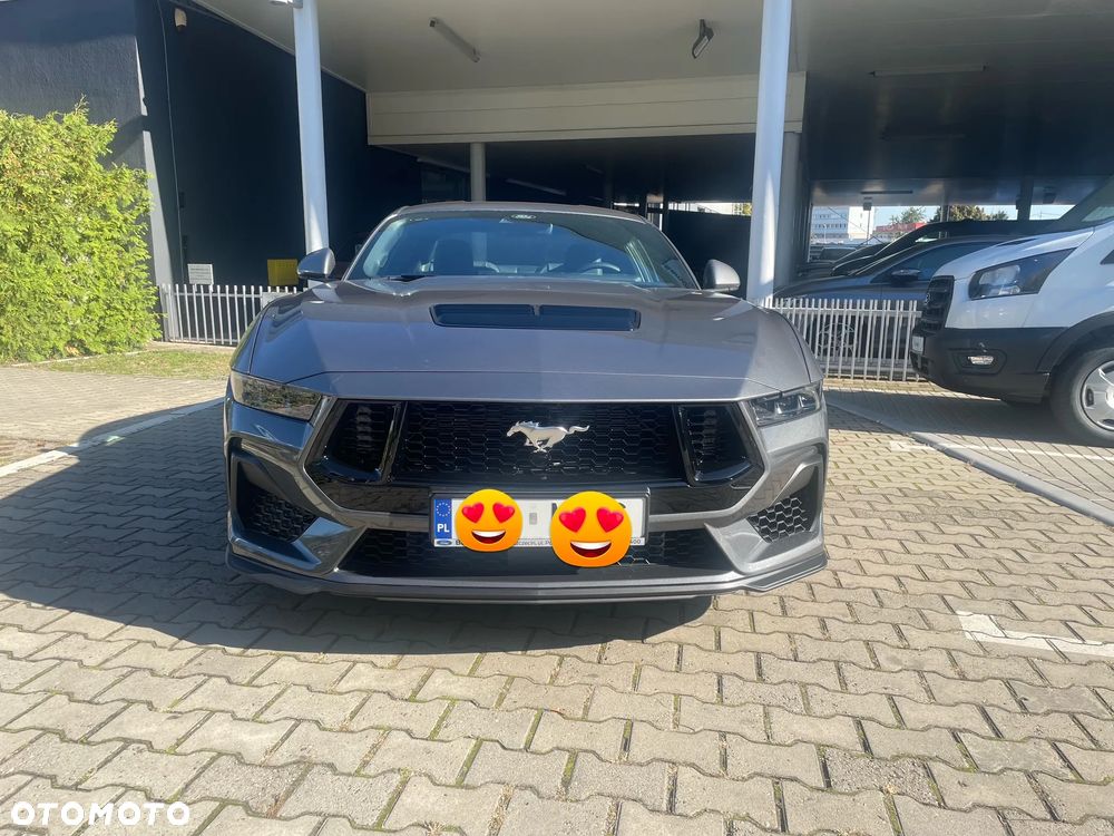 Ford Mustang - 2