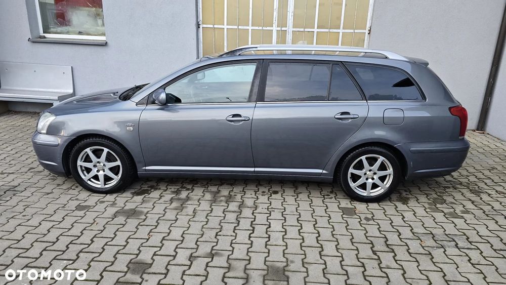 Toyota Avensis 2.0 D-4D Prestige - 14