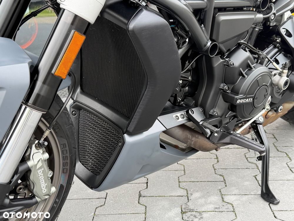 Ducati Diavel - 37