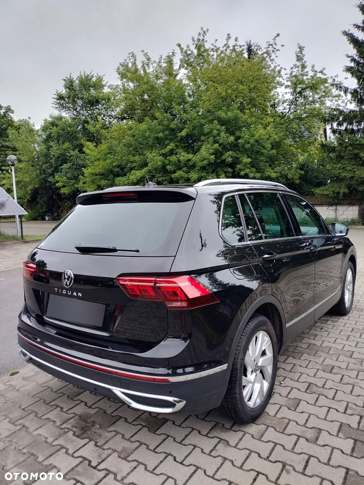 Volkswagen Tiguan 2.0 TDI Elegance DSG - 10