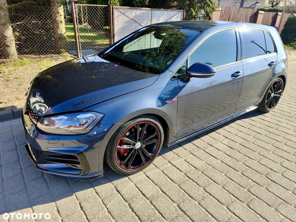 Volkswagen Golf GTI (BlueMotion Technology) DSG - 2