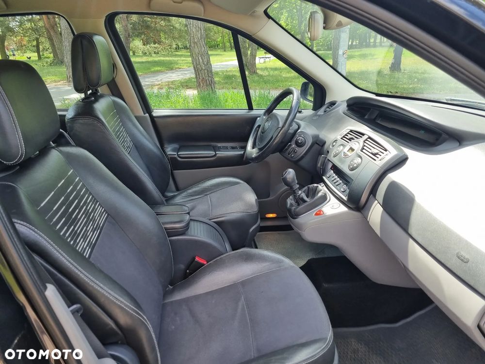 Renault Scenic 2.0 16V Expression - 13