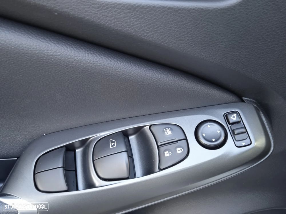 Nissan Juke 1.0 DIG-T N-Design C.Two Tone S.DCT - 12