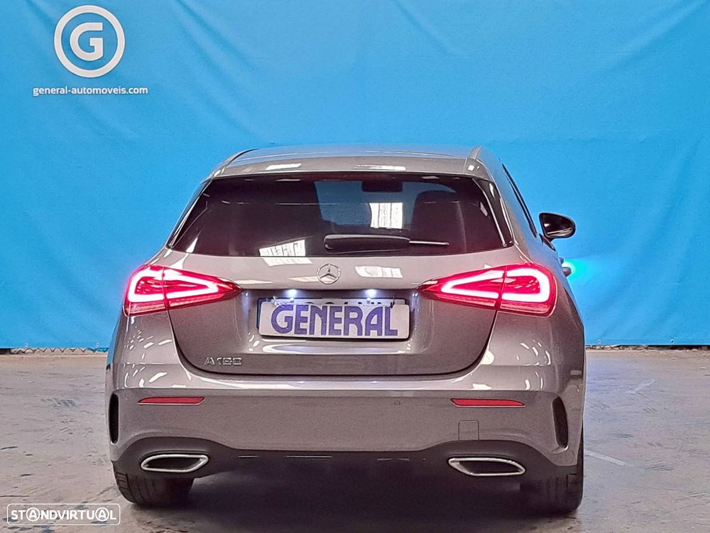 Mercedes-Benz A 180 7G-DCT AMG Line - 4
