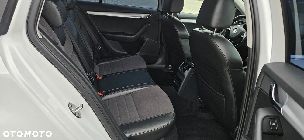 Skoda Octavia Combi 1.0 TSI Sport Edition - 11