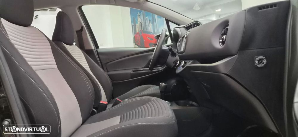 Toyota Yaris 1.5 HSD Comfort+P.Style - 34