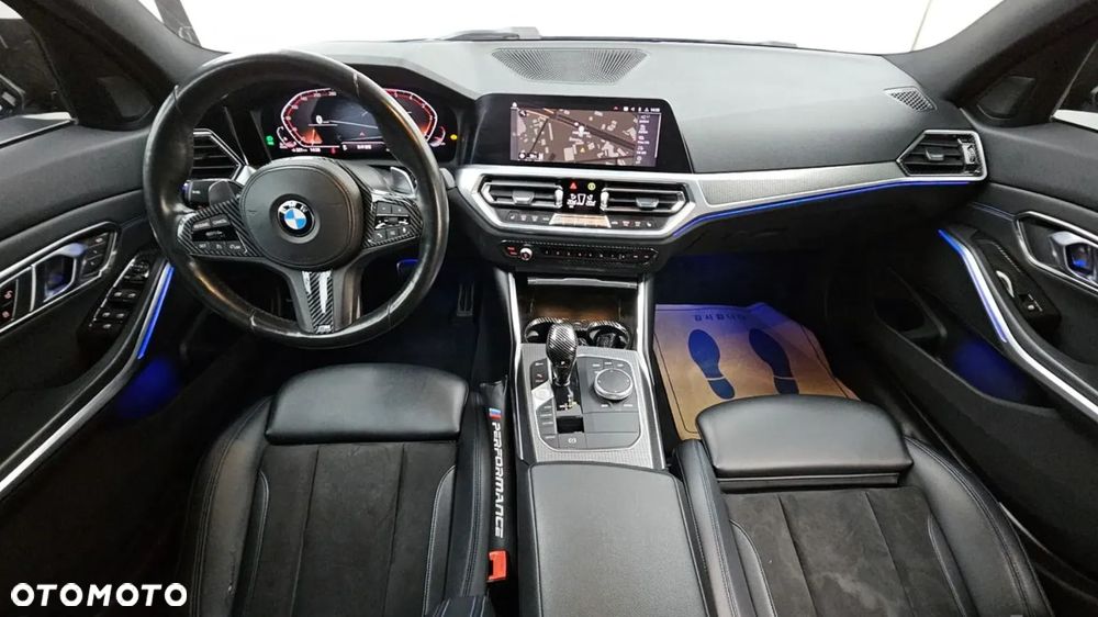 BMW Seria 3 320d Edition M Sport Shadow - 9