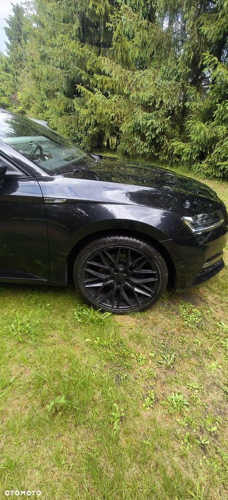 Skoda Superb 2.0 TSI Sportline DSG - 5
