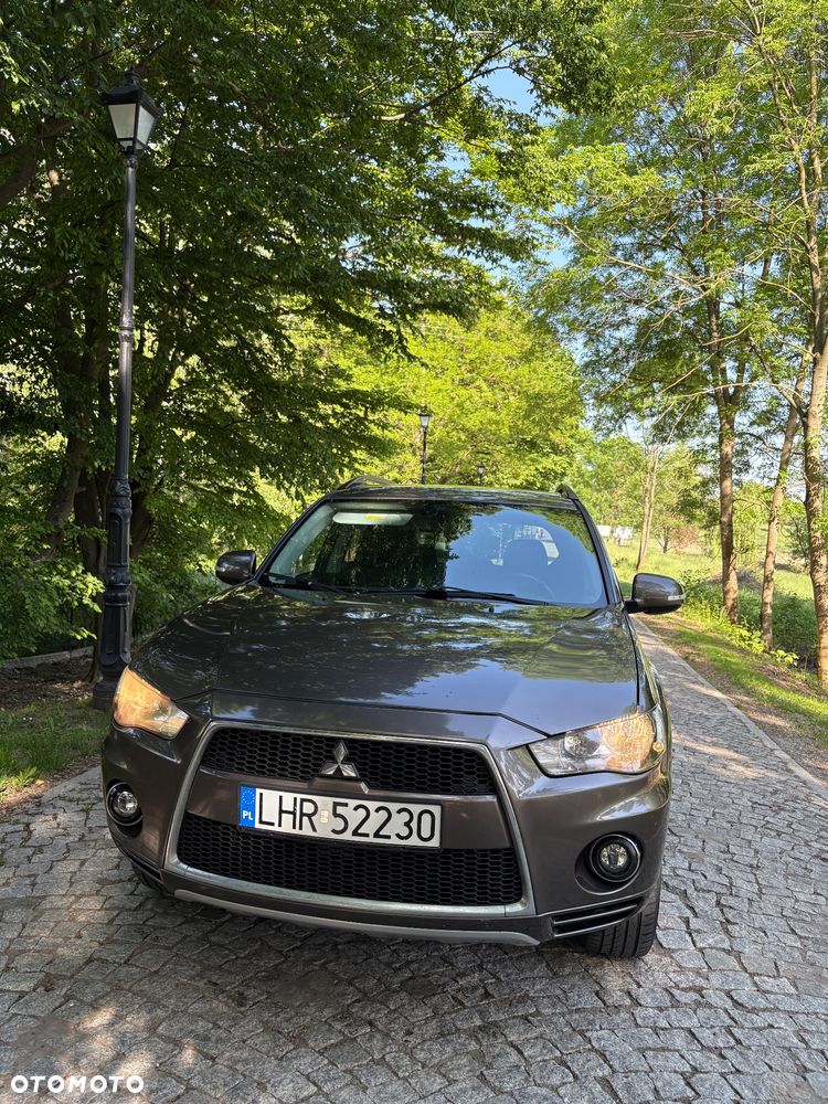 Mitsubishi Outlander 2.0 Intense + 2WD CVT - 6