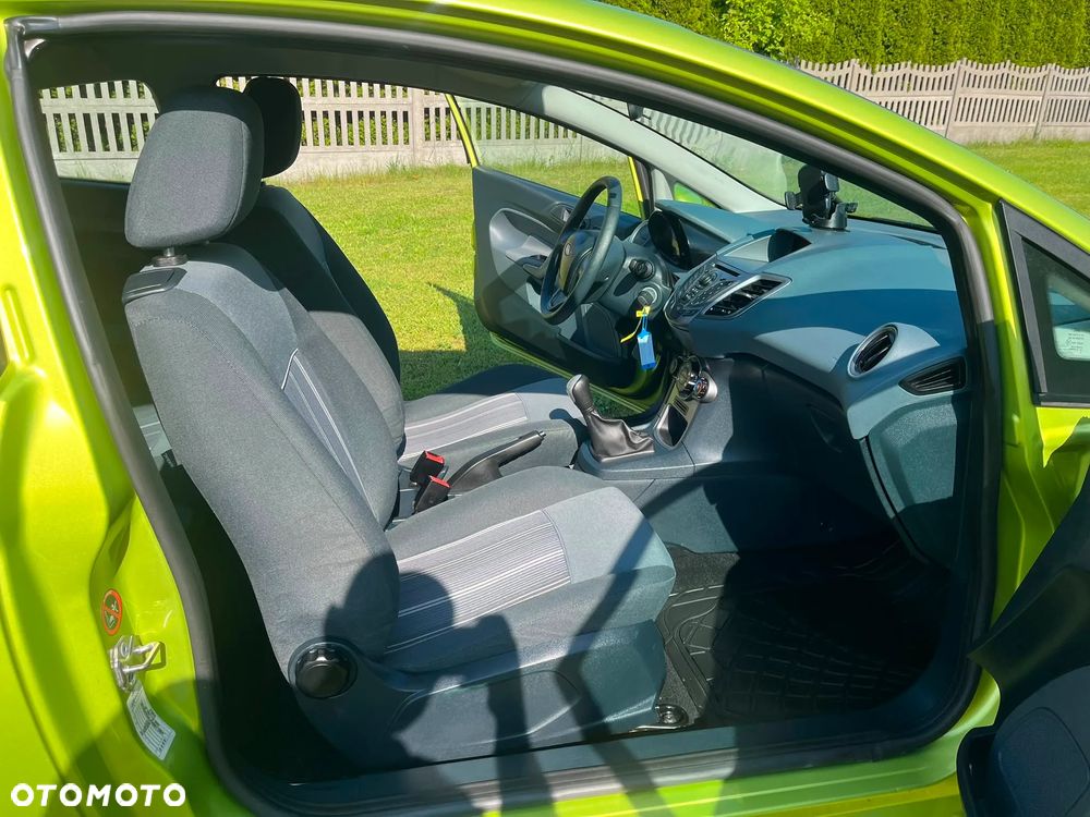 Ford Fiesta 1.4 Champions Edition - 13