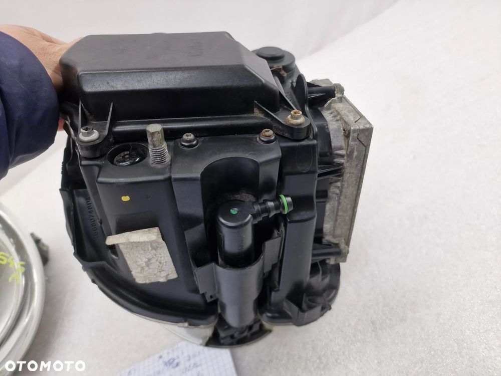 FIAT 500 07-15 KOMPLET LAMP PRZEDNICH PRZÓD LEWA / PRAWA LAMPA PRZEDNIA PRZÓD XENON + SPRYSKIWACZE , NR AUKCJI LA546 - 17