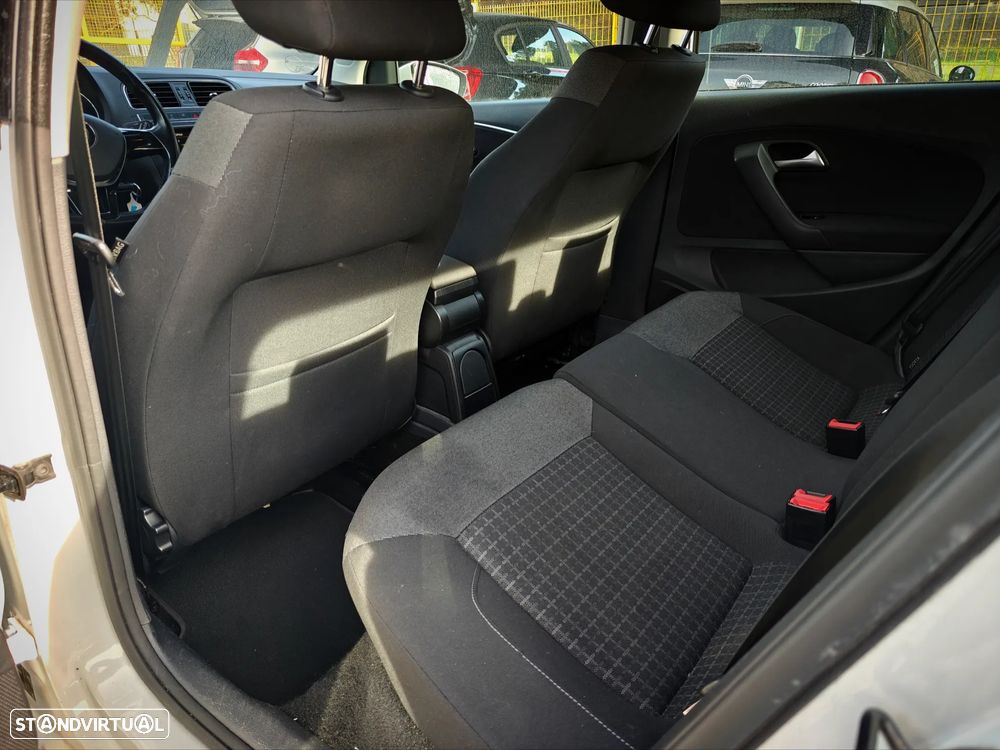 VW Polo 1.4 TDi Confortline - 8