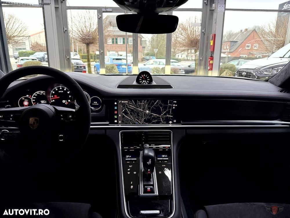 Porsche Panamera GTS - 11