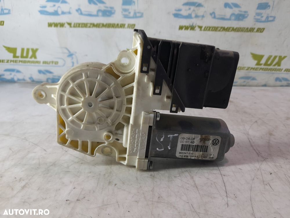 Motoras geam stanga spate 1k0959703ag Volkswagen VW Golf 5 [2003 - 20 - 1