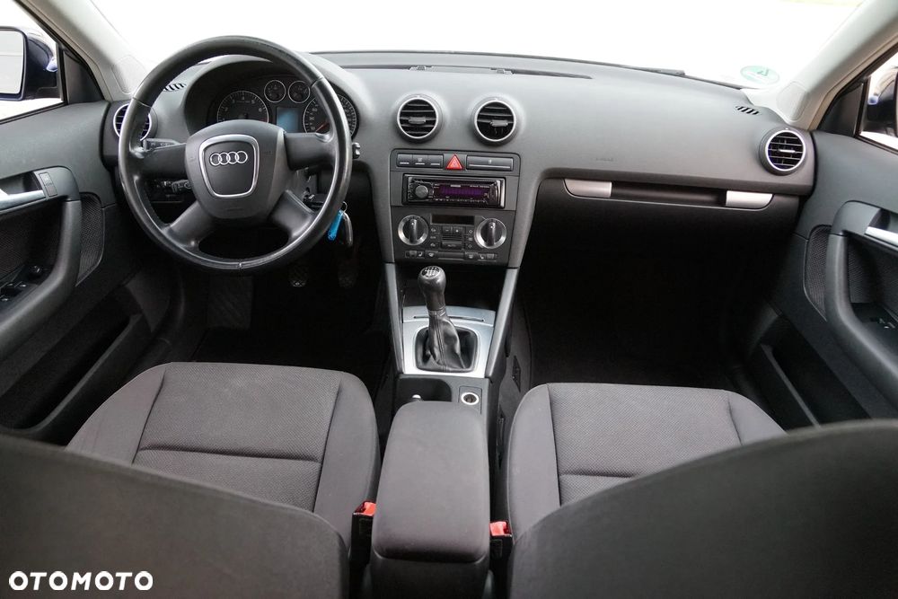 Audi A3 Sportback 2.0 TFSI Attraction - 19