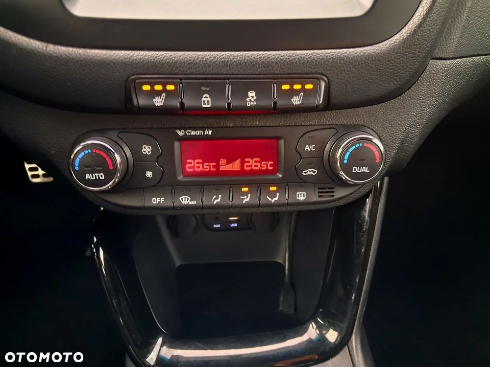 Kia Ceed 1.6 T-GDI GT - 25