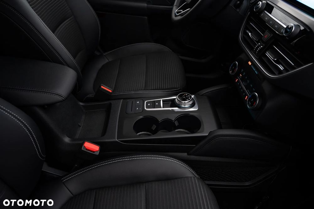 Ford Kuga 2.5 FHEV FWD Titanium X - 25