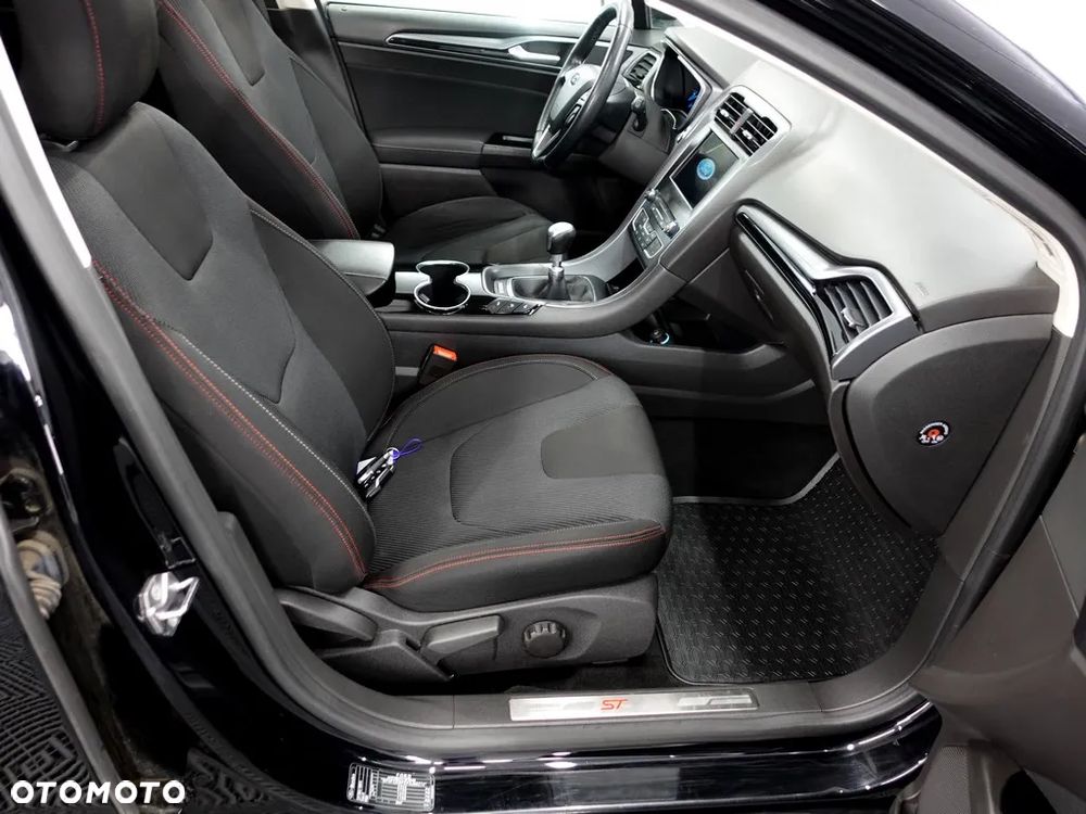 Ford Mondeo 2.0 TDCi ST-Line - 7