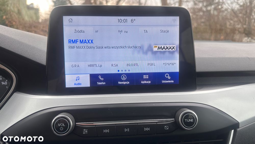 Ford Focus 1.5 EcoBlue Start-Stopp-System ST-LINE DESIGN - 24