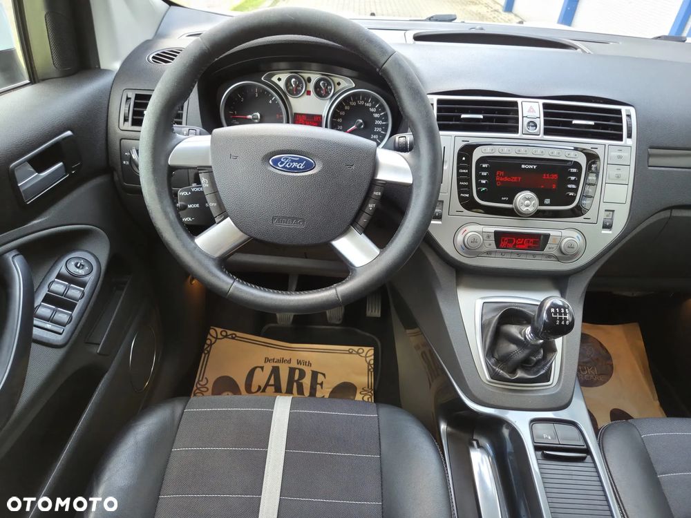 Ford Kuga 2.0 TDCi 2x4 Champions Edition - 11