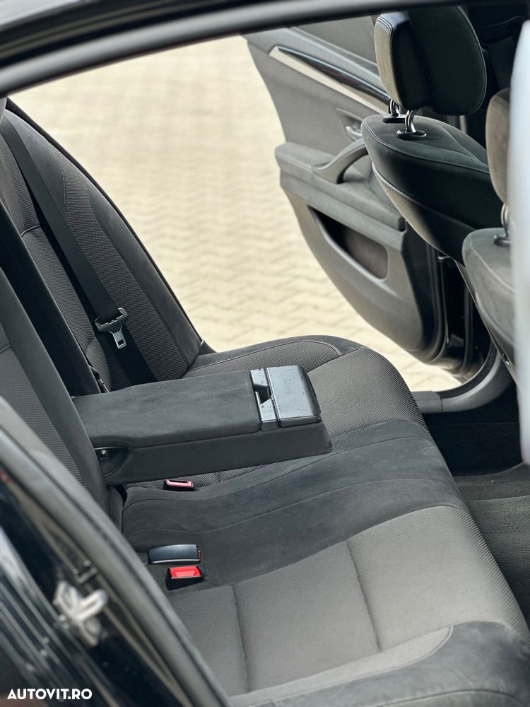 BMW Seria 5 530d - 9