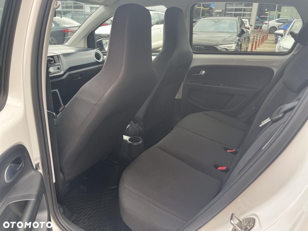 Volkswagen up! 1.0 move - 26