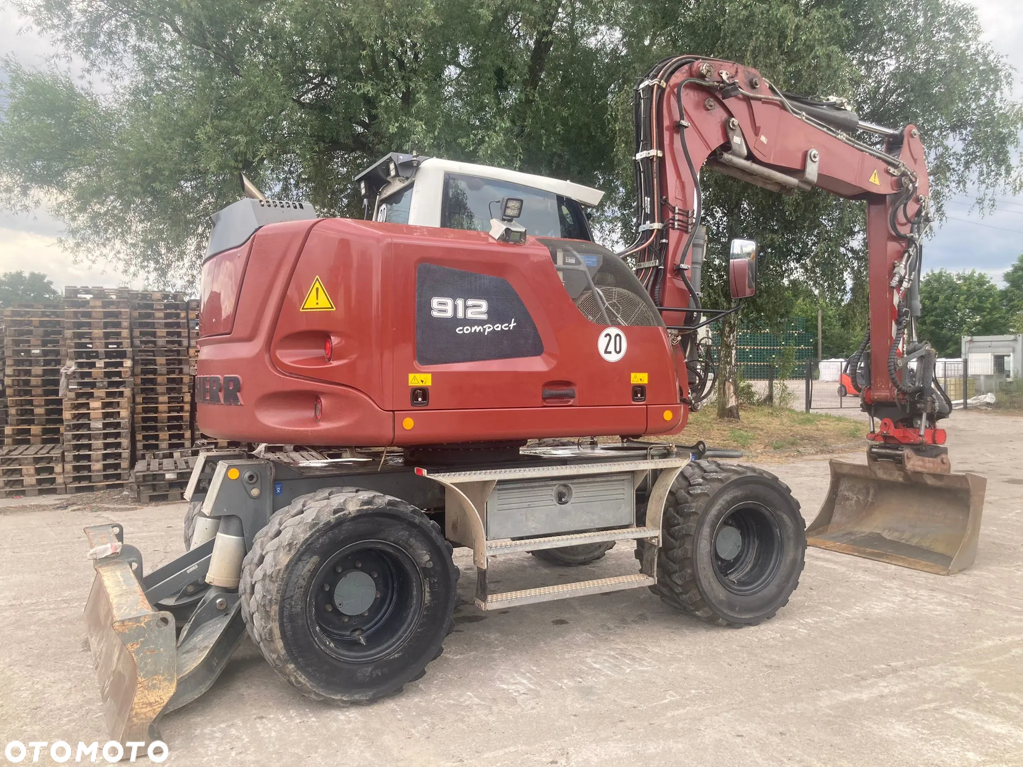 Liebherr A 912 Compact Litronic - 9