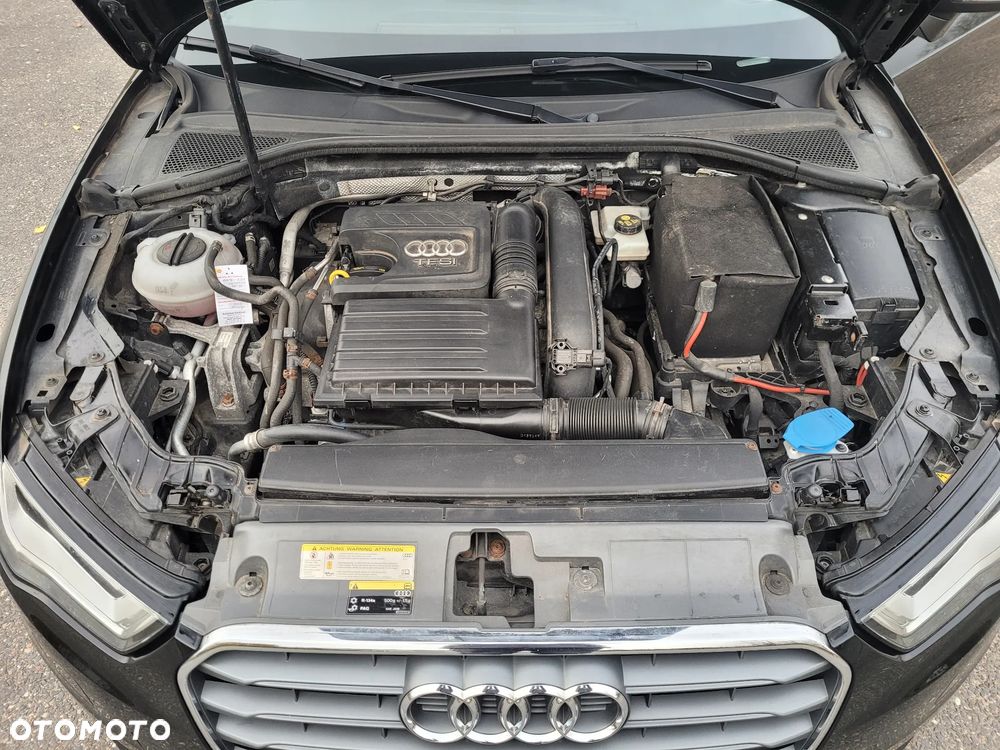 Audi A3 Sportback - 16