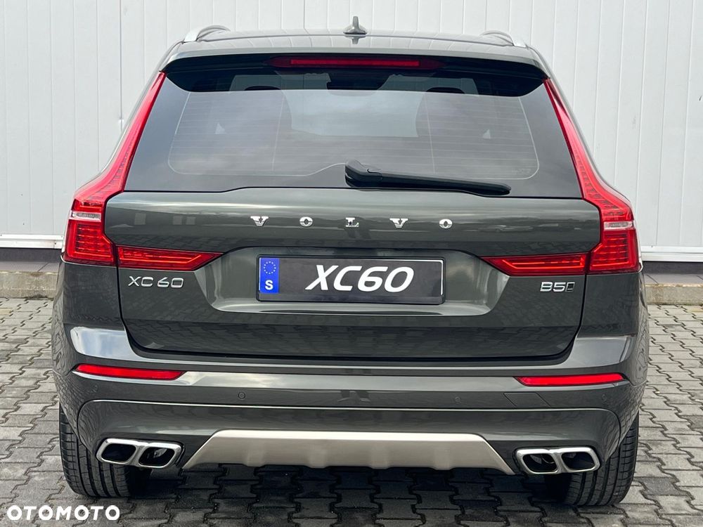 Volvo XC 60 B5 D AWD Geartronic Momentum Pro - 34