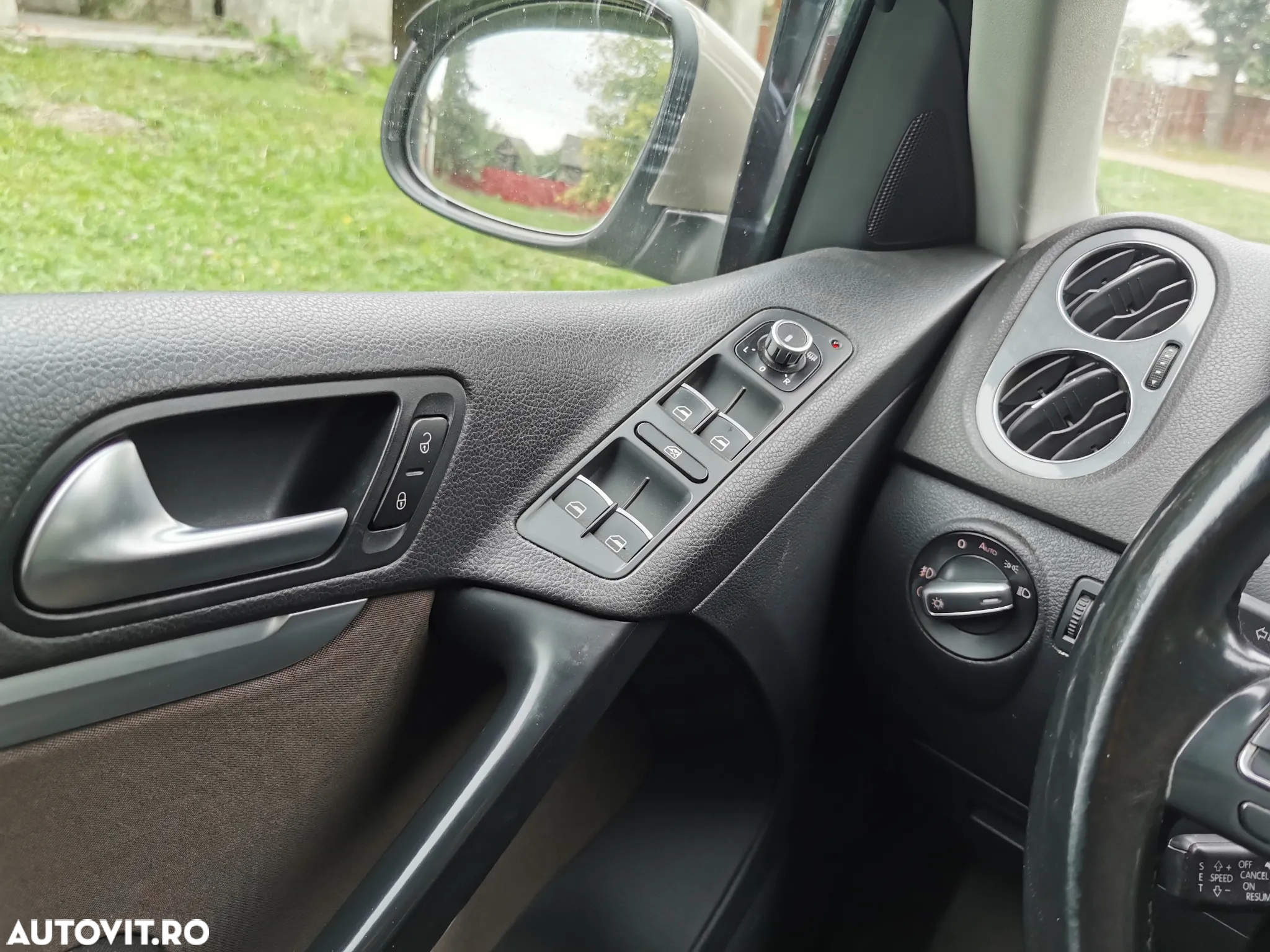 Volkswagen Tiguan - 13