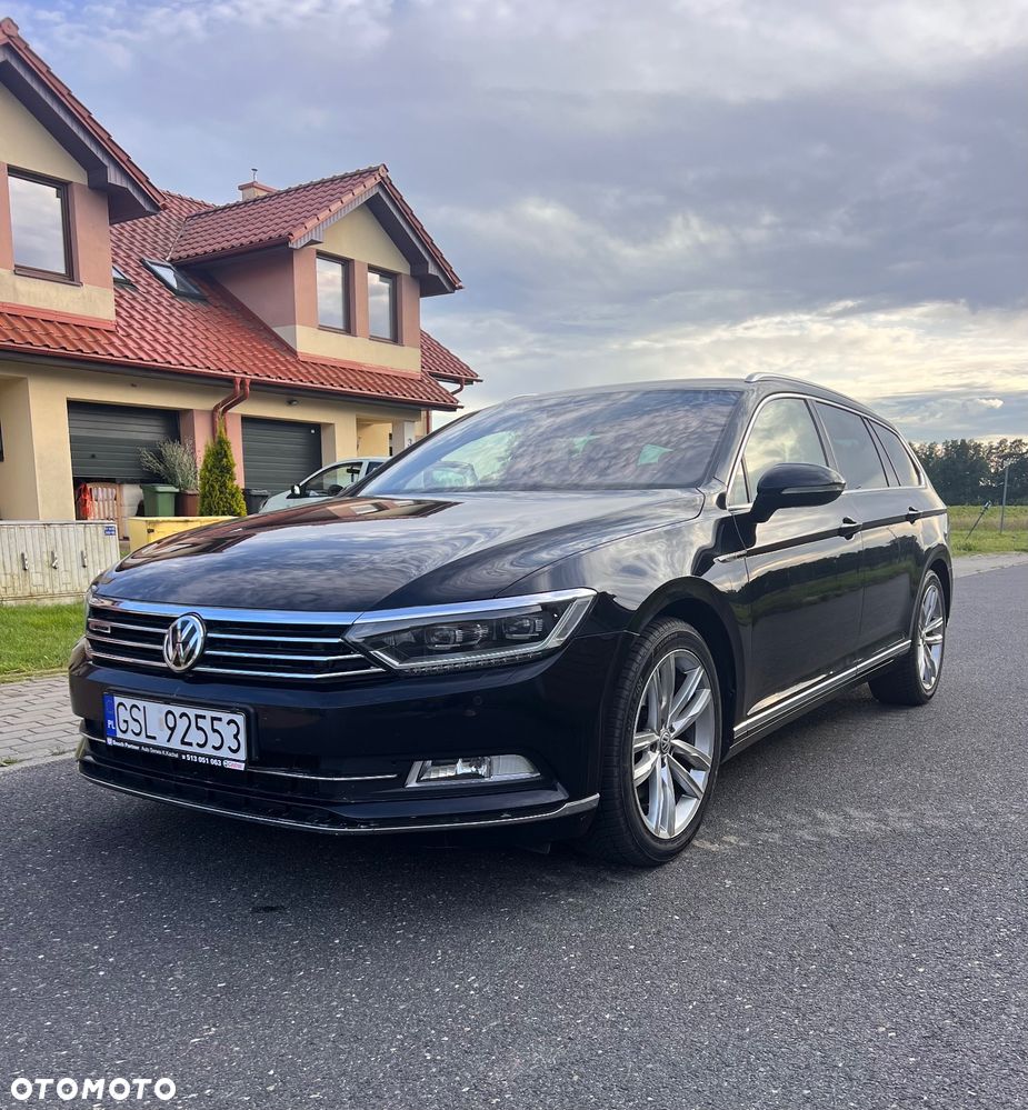 Volkswagen Passat 2.0 TDI SCR 4Mot DSG Highline - 4