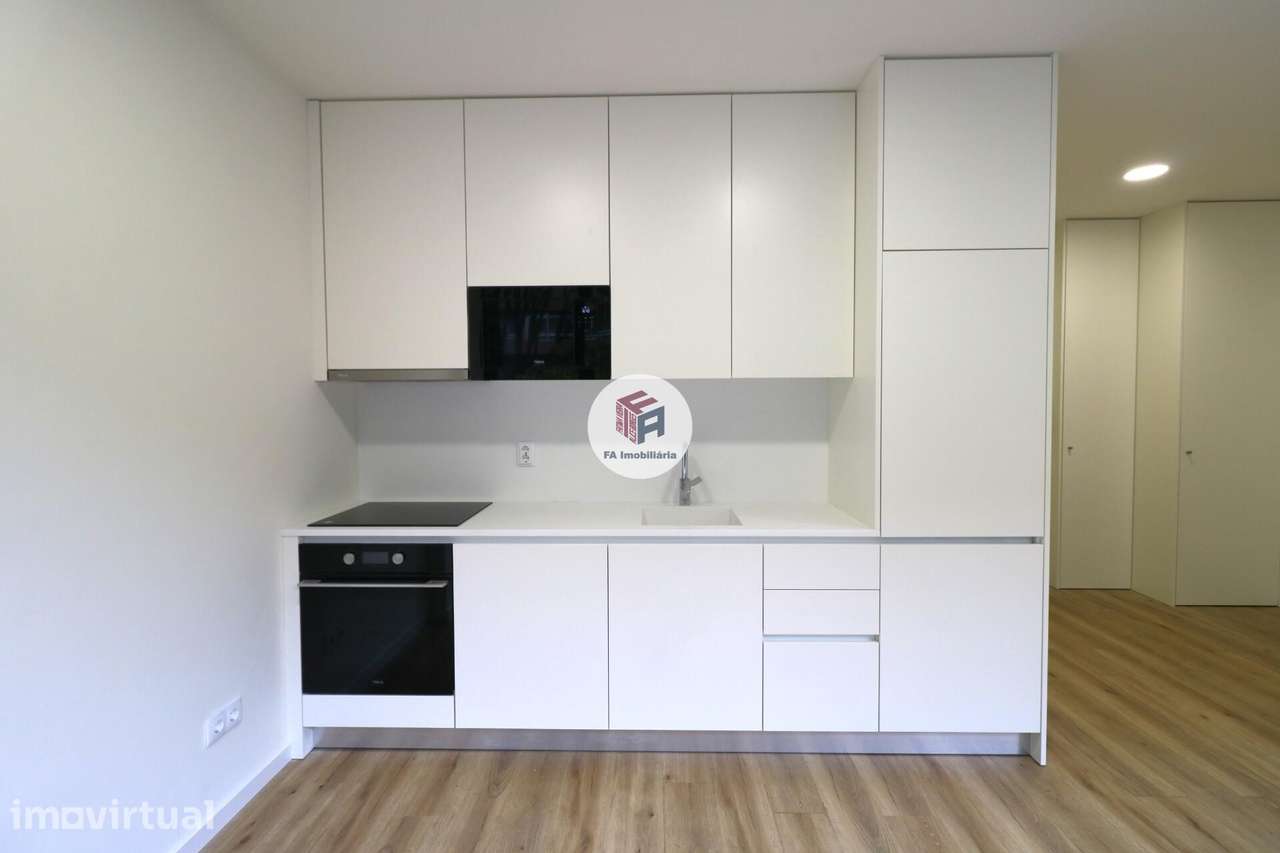 Apartamento T0+1 Centro Matosinhos - Grande imagem: 3/12