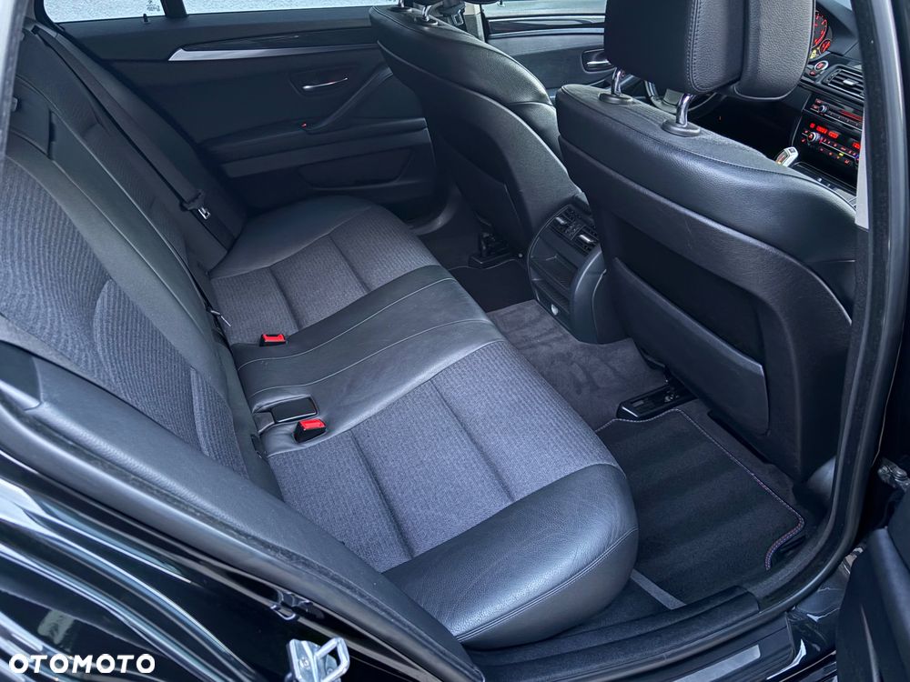 BMW Seria 5 - 12