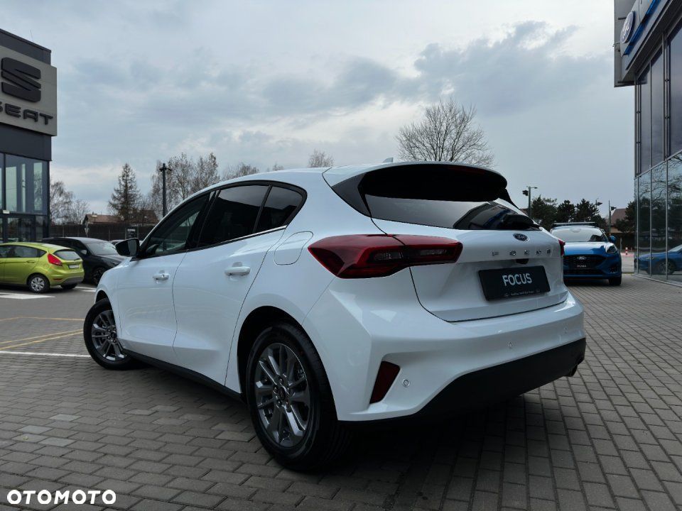 Ford Focus - 7