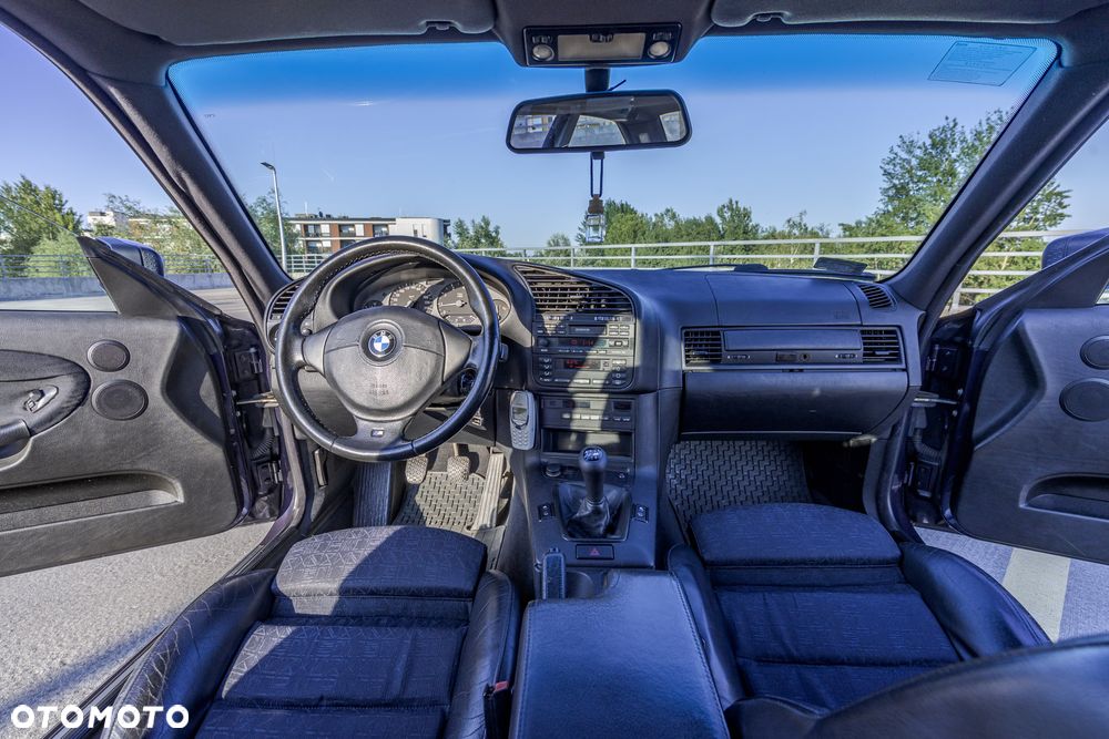 BMW Seria 3 316i - 7