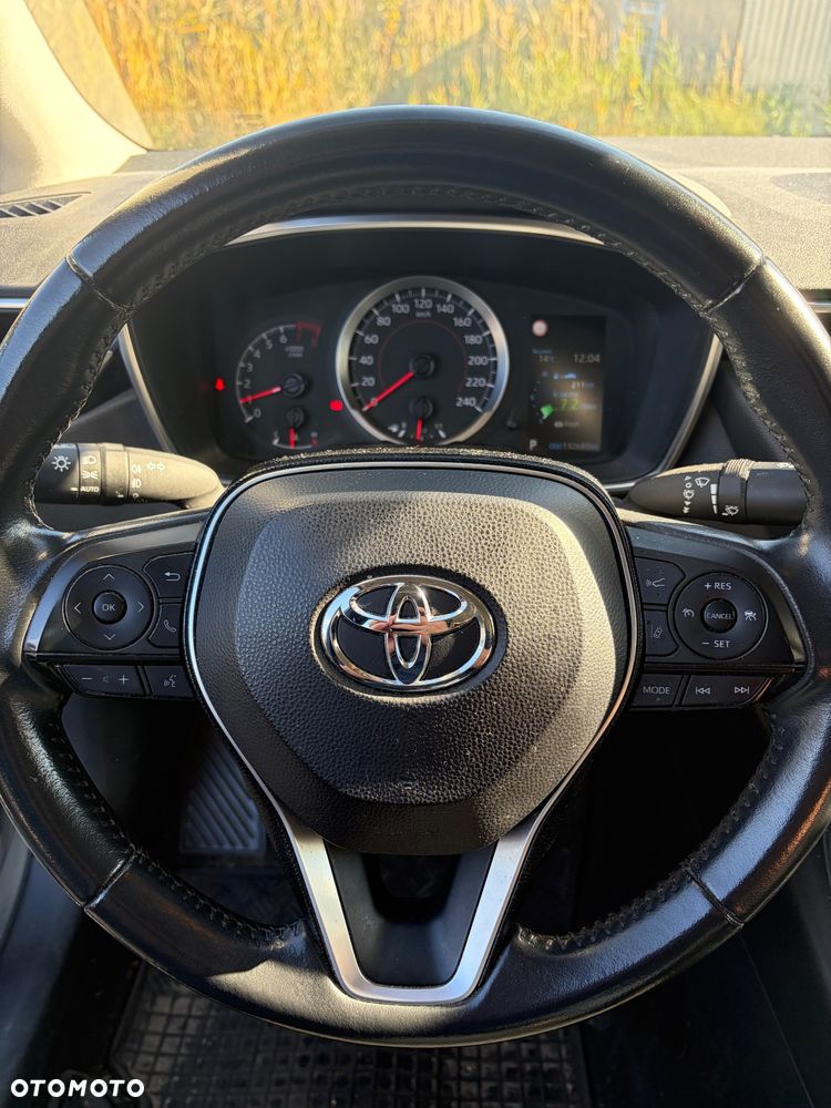 Toyota Corolla - 4