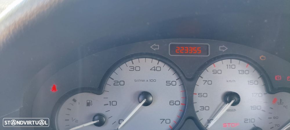 Peugeot Partner 1.6 HDi Confort - 7