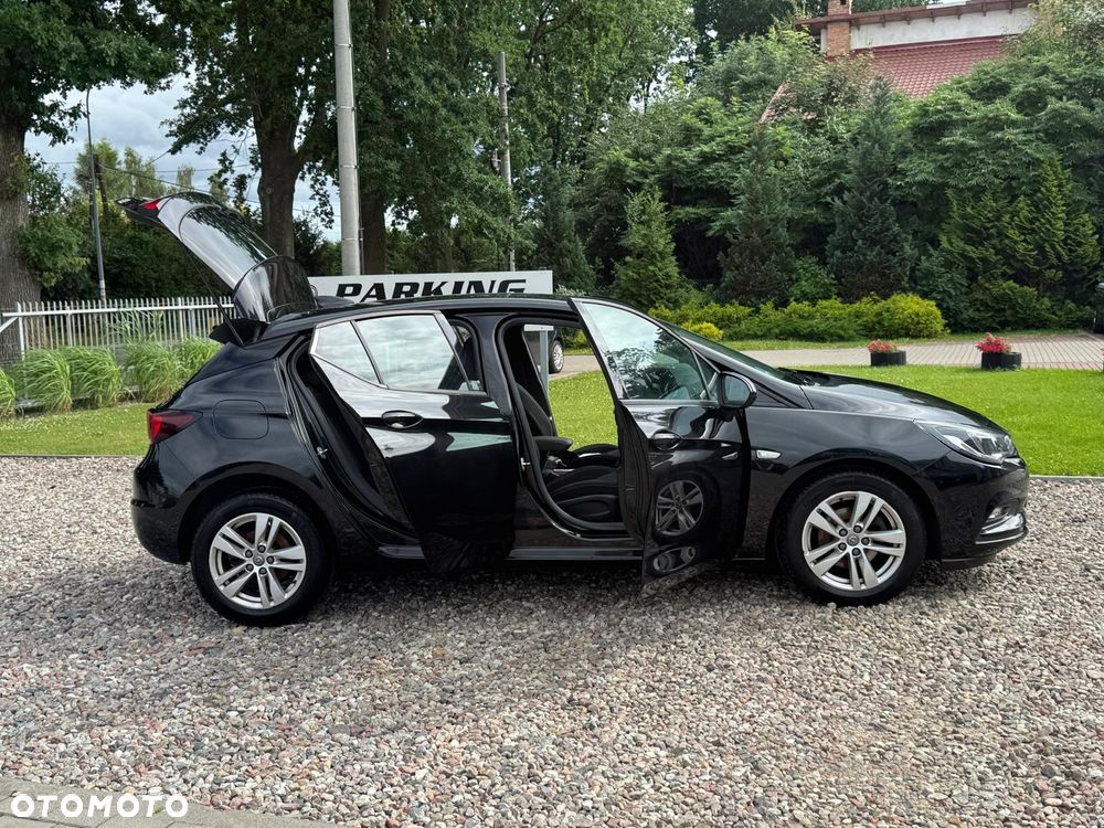 Opel Astra - 37