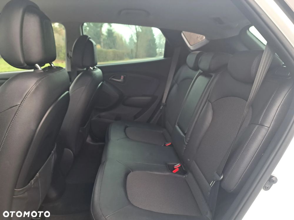 Hyundai ix35 1.7 CRDi Premium 2WD - 15