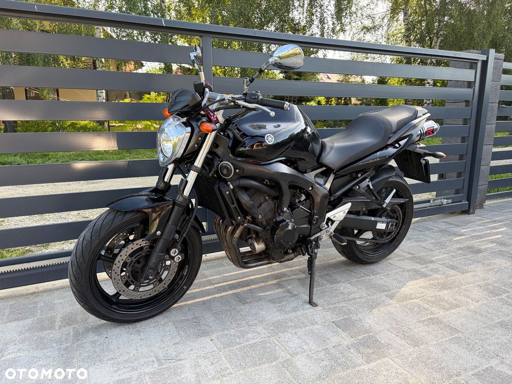 Yamaha FZ6 - 15