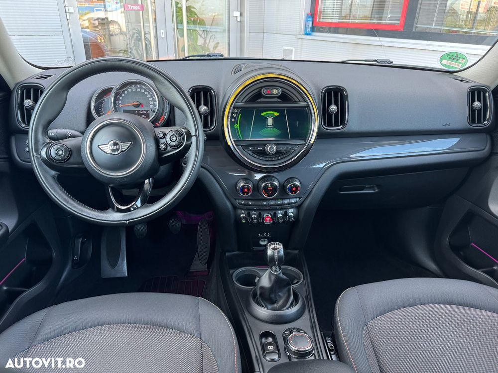 Mini Countryman Cooper ALL4 - 16
