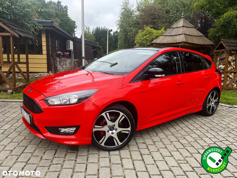 Ford Focus 1.0 EcoBoost ST-Line Red ASS