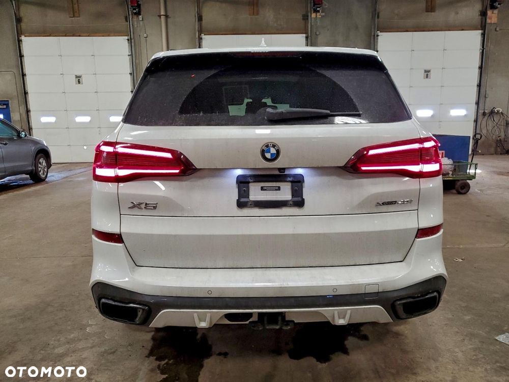 BMW X5 - 6