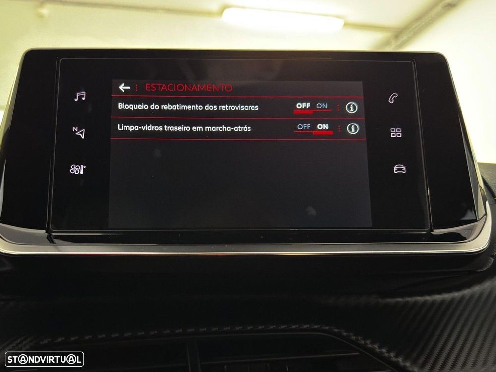 Peugeot 2008 1.2 PureTech GT Pack EAT8 - 24