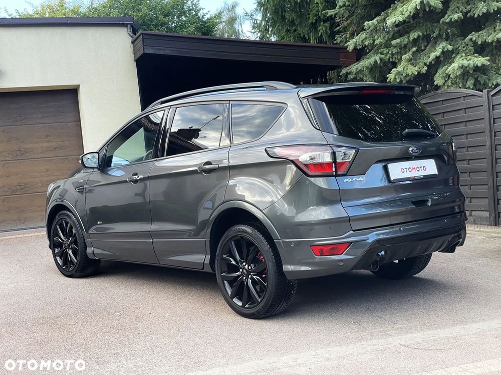 Ford Kuga 2.0 TDCi 4x4 ST-Line - 4