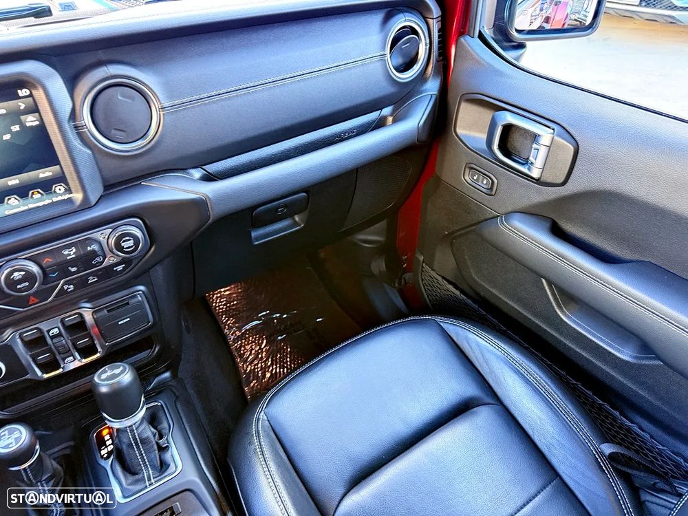 Jeep Wrangler Unlimited 2.0 TG 4xe Sahara - 19