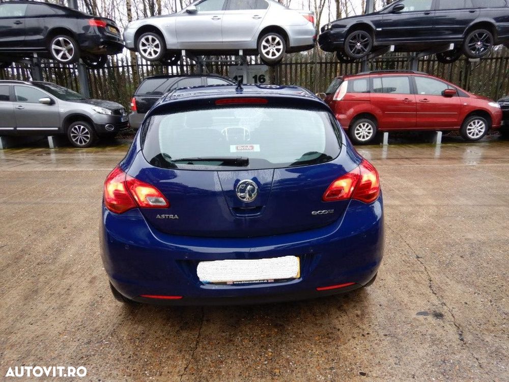 Stopuri Opel Astra J 2012 Hatchback 1.7 CDTI DTE - 3