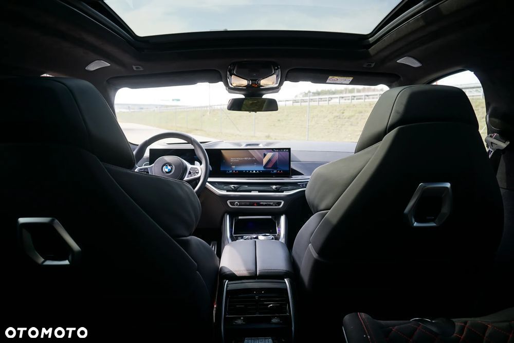 BMW X6M - 12